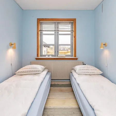 Дом отдыха 4 Person In Frostrup